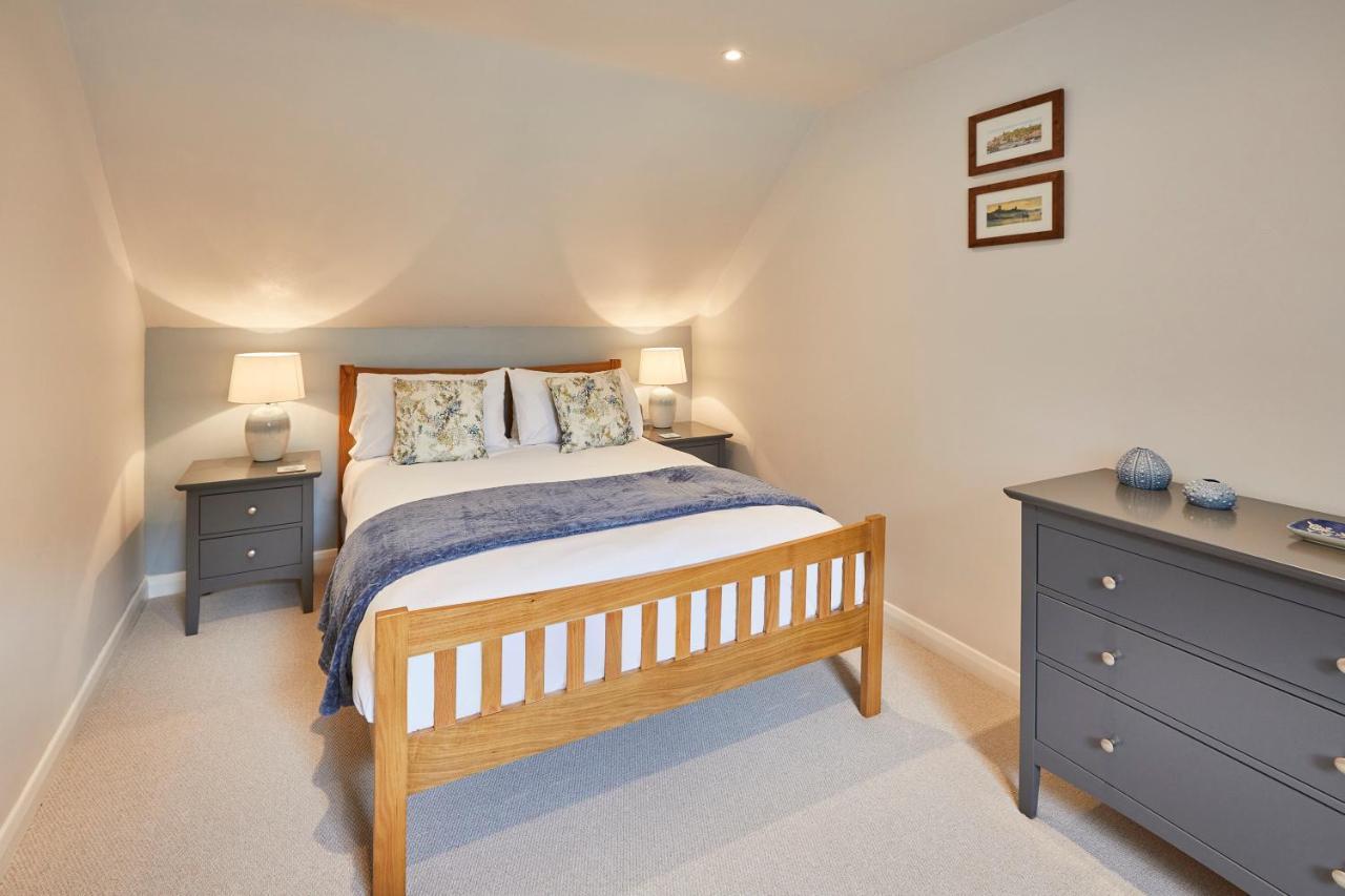 Host & Stay - Breckon Cottage Уитби Экстерьер фото