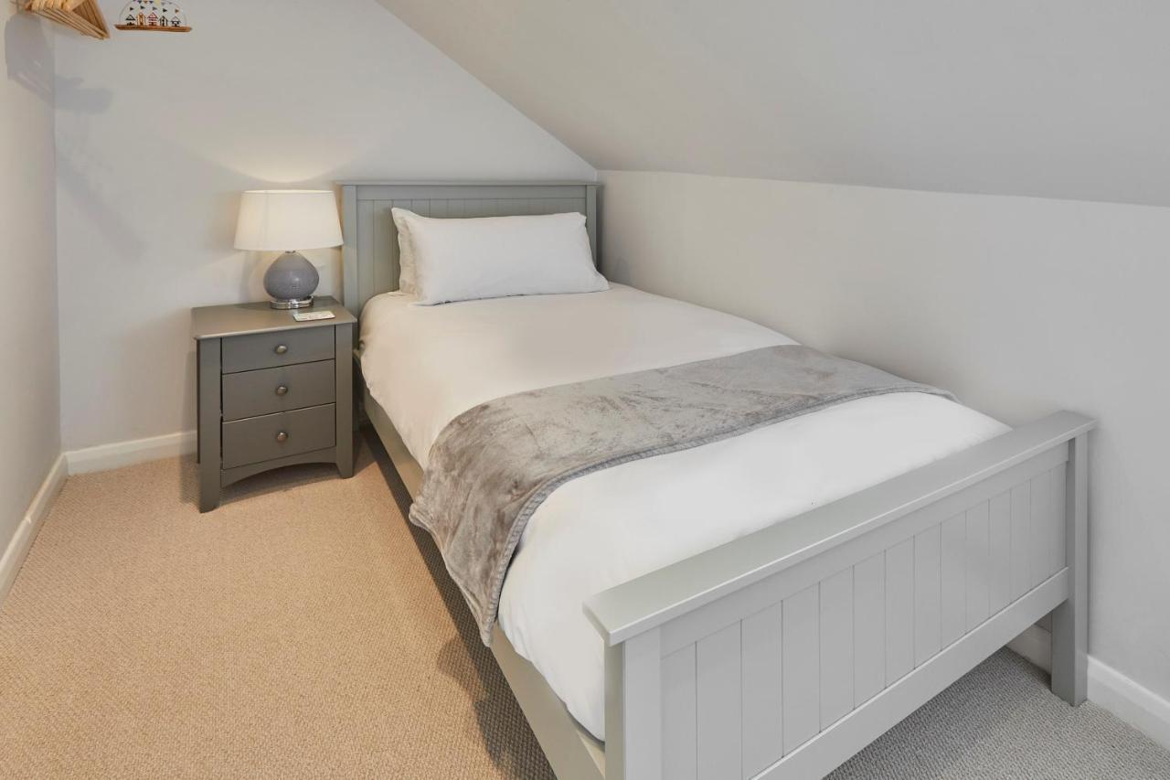 Host & Stay - Breckon Cottage Уитби Экстерьер фото